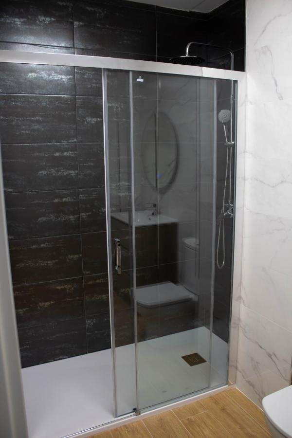 Rooms Luxury Madrid Bagian luar foto