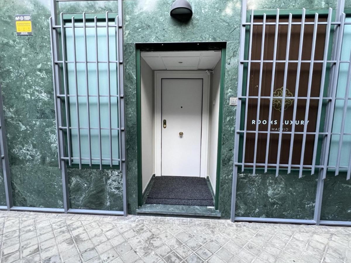 Rooms Luxury Madrid Bagian luar foto