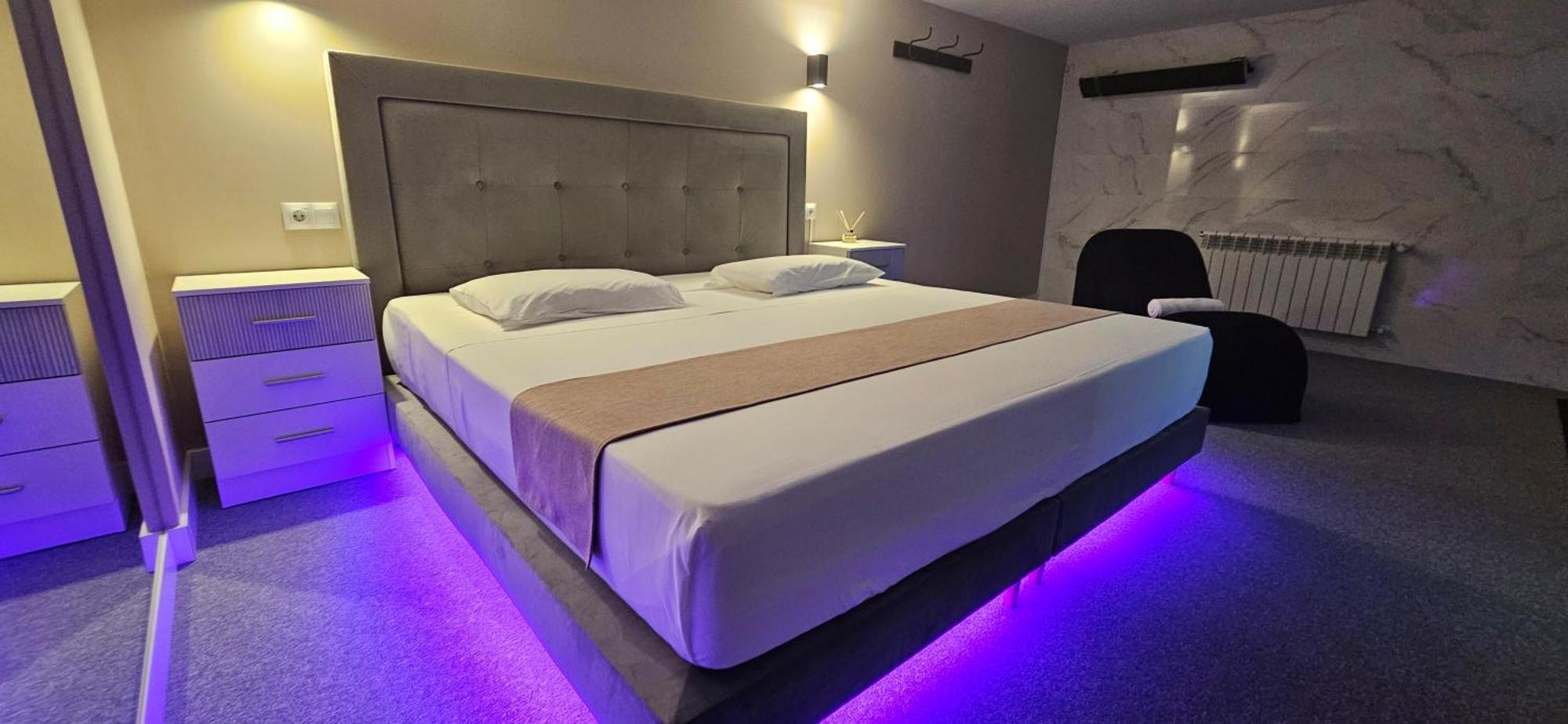 Rooms Luxury Madrid Bagian luar foto